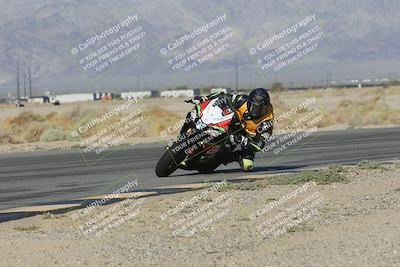 media/Sep-20-2025-Race Pace (Sat) [[d4e1b33f4d]]/Non Verified/Turn 4 Inside (8am)/